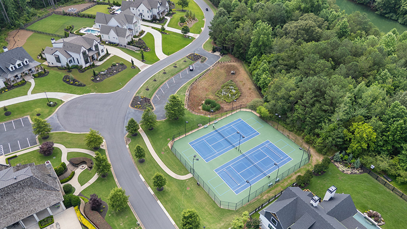 Hickory Lakeside Amenities